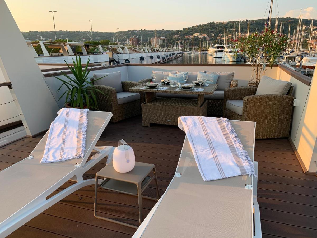Sirena Floating House Portoroz Villa Ngoại thất bức ảnh