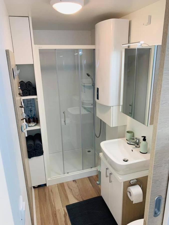 Sirena Floating House Portoroz Villa Ngoại thất bức ảnh